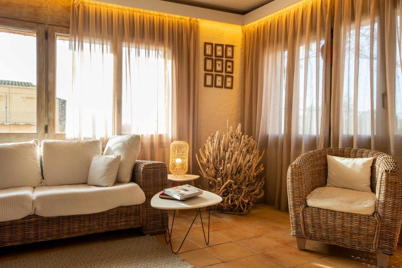 Hotel Boutique Niu De Sol - Designed For Adults Palau Saverdera 외부 사진
